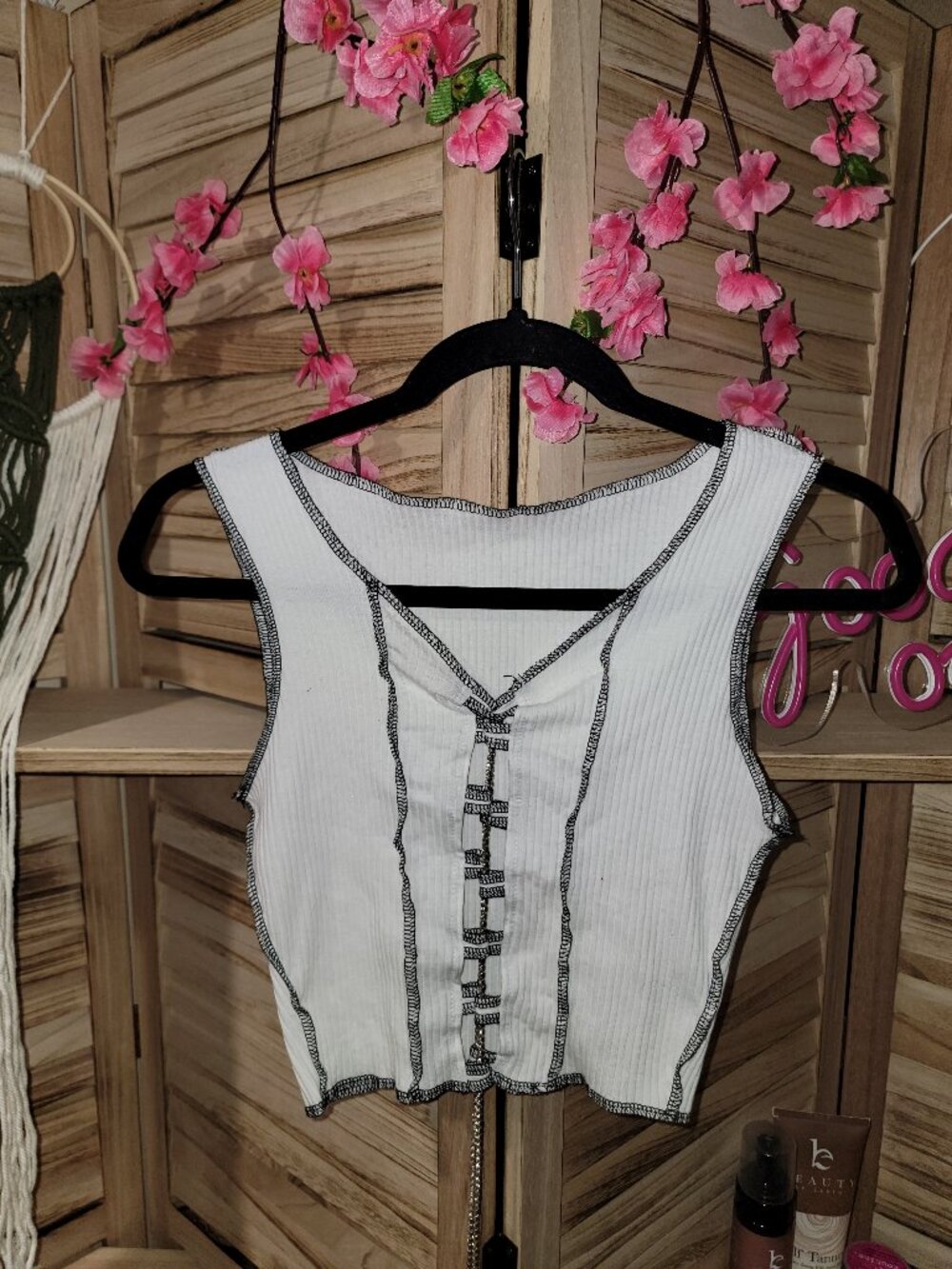 Cute Y2K Top With Rhinestone Details